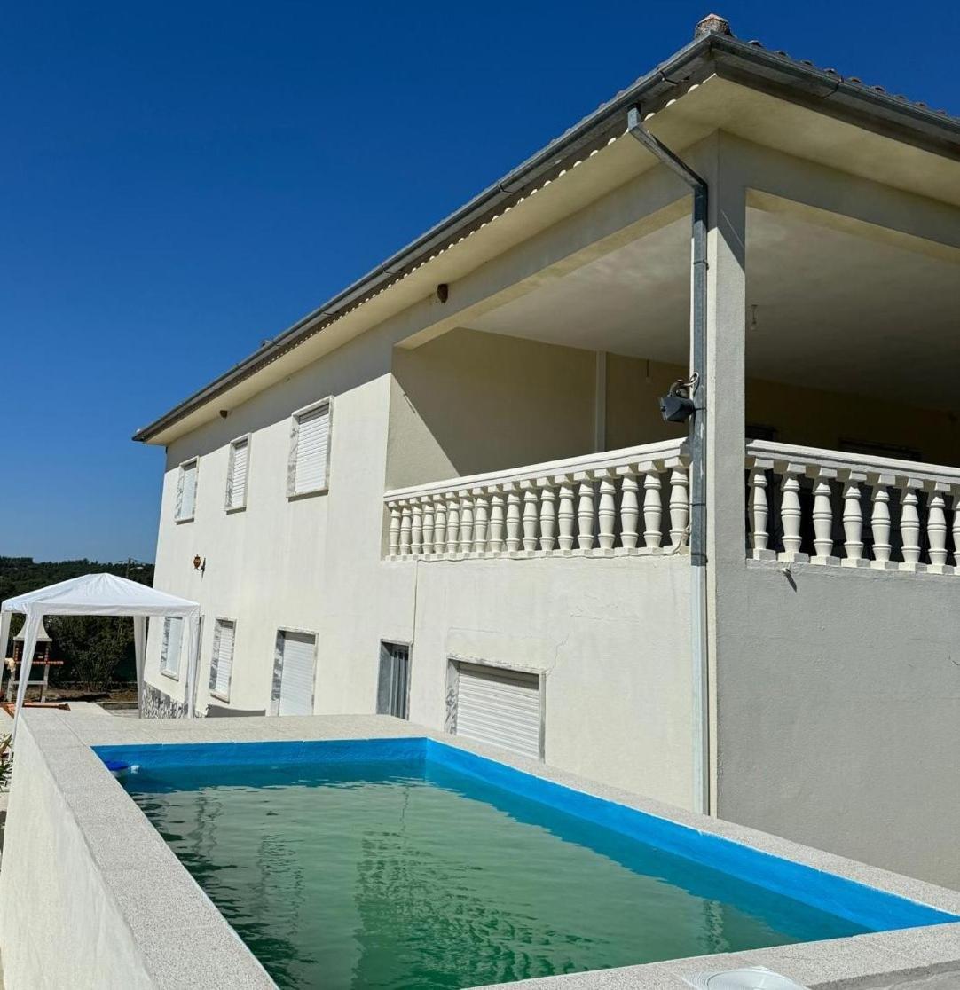 Villa Mendes Oliva 알메이다 외부 사진